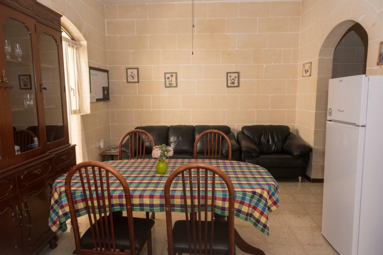 Acomodation House Kavarna Xagħra المظهر الخارجي الصورة